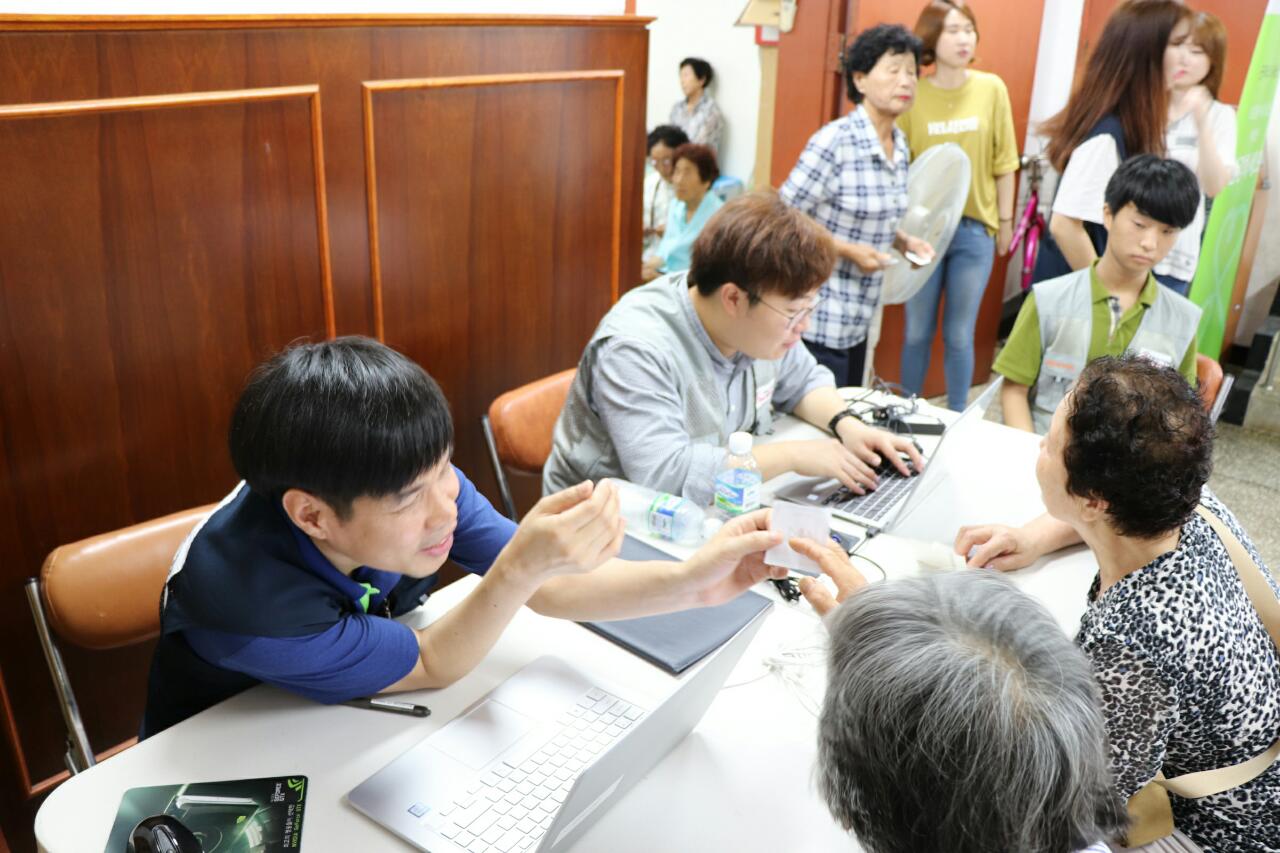 갤러리 이미지